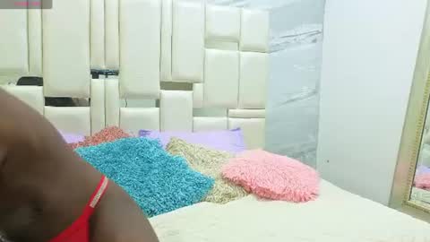 Snapshot of karol_lopes chatting on 06.24.26 Karol online show from 06.24.26