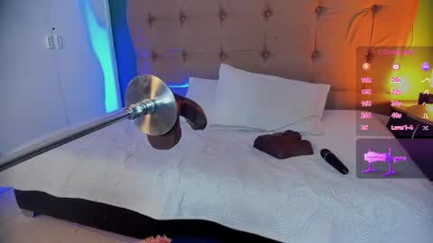 Snapshot of karol_page1 chatting on 07.19.26 KAROL online show from 07.19.26
