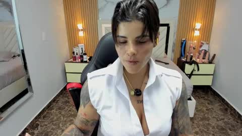 Karol and Luna online show from 11.24.25