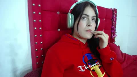 ARIANNA  online show from 02.14.25