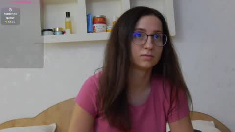 Snapshot of karoldolly chatting on 04.11.26 KarolDolly online show from 04.11.26