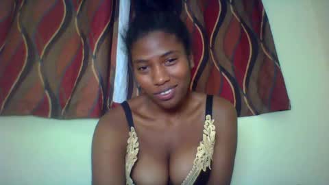 karoliee online show from 06.11.26
