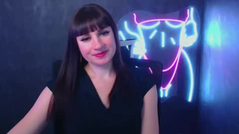 Snapshot of karolina_mia chatting on 12.03.24 Caroline online show from 12.03.24