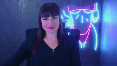 Snapshot of karolina_mia chatting on 12.06.24 Caroline online show from 12.06.24