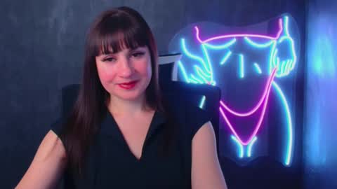 Snapshot of karolina_mia chatting on 12.13.24 Caroline online show from 12.13.24