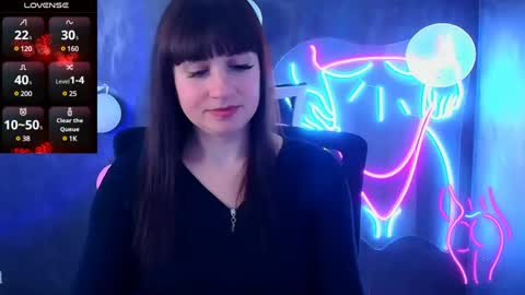 Snapshot of karolina_mia chatting on 03.03.25 Caroline online show from 03.03.25