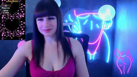 Snapshot of karolina_mia chatting on 03.10.25 Caroline online show from 03.10.25