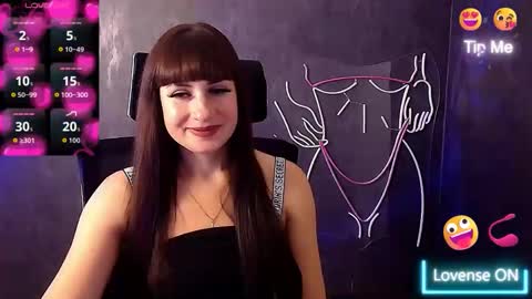 Snapshot of karolina_mia chatting on 10.03.25 Caroline online show from 10.03.25