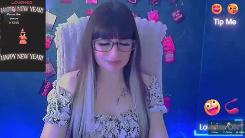 Caroline online show from 05.01.26