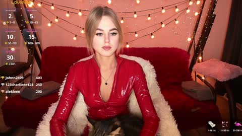 KarolinaHayes online show from 01.18.25