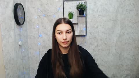 Karolina online show from 01.07.25