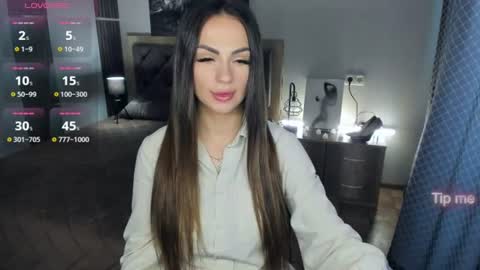 Karolina online show from 06.18.26