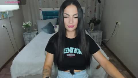 Snapshot of karolinasykes chatting on 07.26.26 Karolina online show from 07.26.26