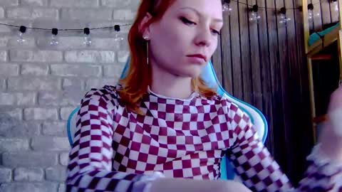 karoline121 online show from 02.25.25