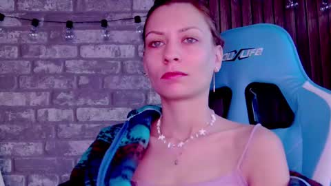 karoline121 online show from 02.26.25