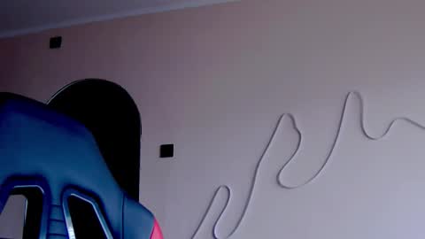 karoline121 online show from 10.16.25