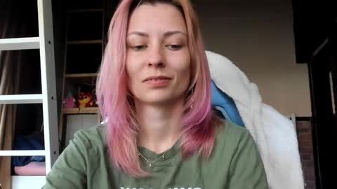 karoline121 online show from 10.27.25