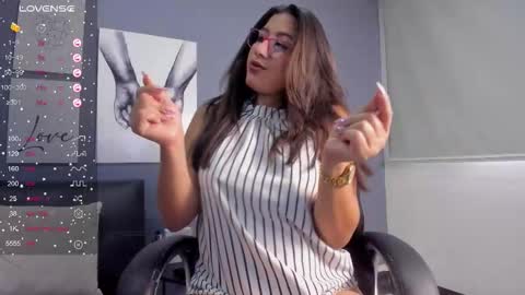 Snapshot of karoline21_ chatting on 09.15.25 Karoline  online show from 09.15.25