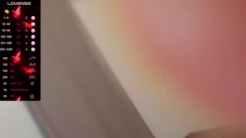 Snapshot of karolinecher chatting on 01.26.25 Karoline online show from 01.26.25