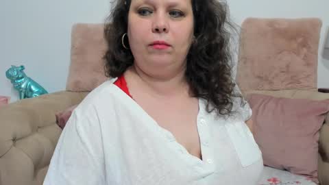 Snapshot of karolinejoyy chatting on 03.05.25 KarolineJoyy online show from 03.05.25