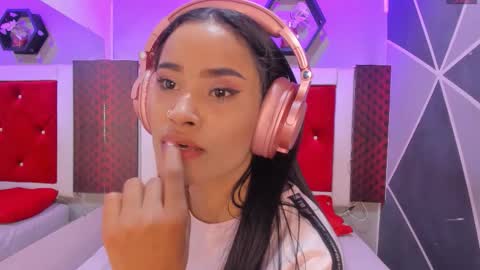 Karol online show from 12.03.25