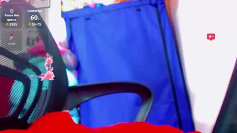 Snapshot of karoll_scoott chatting on 02.03.25 karol online show from 02.03.25