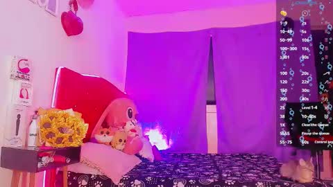 Snapshot of karoll_scoott chatting on 11.26.25 karol online show from 11.26.25