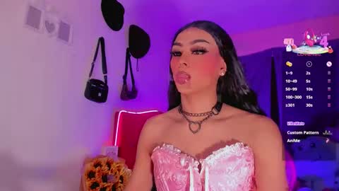 Snapshot of karoll_scoott chatting on 01.06.26 karol online show from 01.06.26