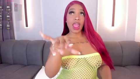 Snapshot of karolwhite_ chatting on 02.03.26 Karol online show from 02.03.26