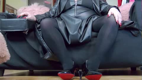 Kary Queen online show from 01.06.26