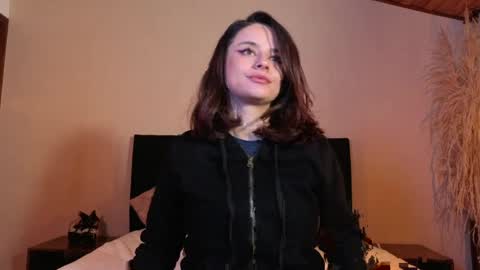 kassandra james online show from 04.06.26