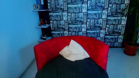 kassandra james online show from 04.29.26