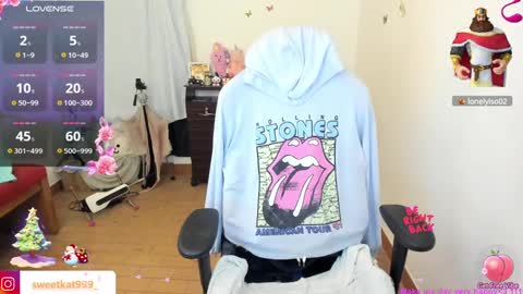 Snapshot of kat_ly_chan chatting on 12.03.24 Kat       online show from 12.03.24