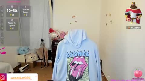 Snapshot of kat_ly_chan chatting on 01.31.25 Kat       online show from 01.31.25