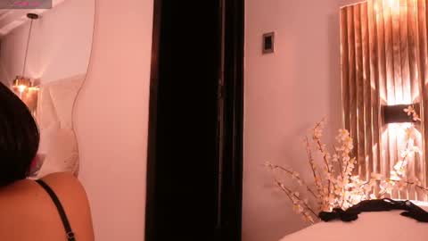 Snapshot of kat_saky chatting on 06.12.26 Saky online show from 06.12.26