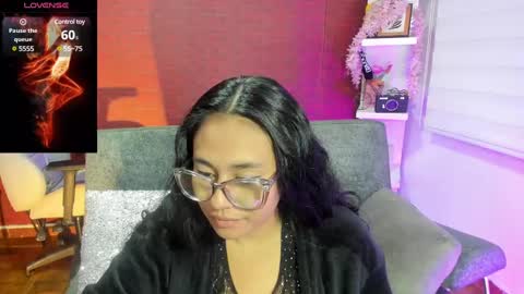 Snapshot of kataleya_amaya chatting on 01.22.25 kataleya_amaya online show from 01.22.25
