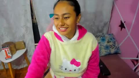Snapshot of kataleya_amaya chatting on 02.21.25 kataleya_amaya online show from 02.21.25