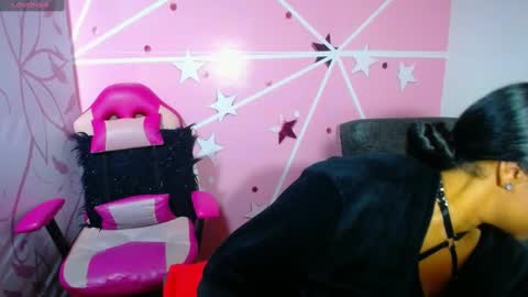 Snapshot of kataleya_amaya chatting on 02.27.25 kataleya_amaya online show from 02.27.25