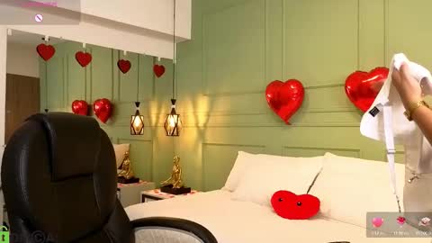 Snapshot of kataliina_18 chatting on 02.12.26 Kat online show from 02.12.26