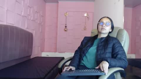 Katalina online show from 03.24.26