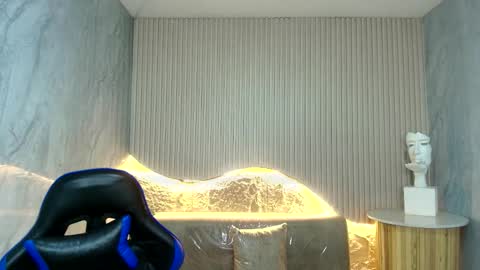 Katalina  online show from 02.18.26