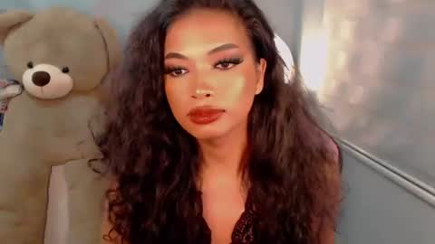 IVY JANE online show from 10.17.25