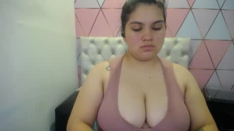 Snapshot of katalina_santana25 chatting on 06.11.26 katalina santana25 online show from 06.11.26