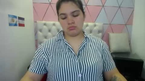 Snapshot of katalina_santana25 chatting on 07.12.26 katalina santana25 online show from 07.12.26