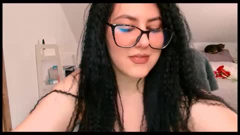 Snapshot of katalleya28 chatting on 04.24.26 Katalleya online show from 04.24.26