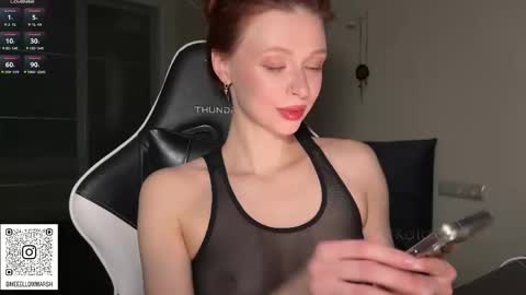 meeellowmarsh - Instagram online show from 03.20.26