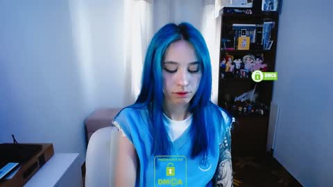 Snapshot of katara_a chatting on 12.15.24 Maca online show from 12.15.24