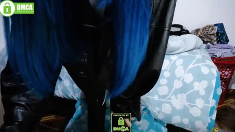 Snapshot of katara_a chatting on 12.17.24 Maca online show from 12.17.24