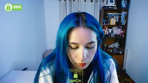 Snapshot of katara_a chatting on 12.18.24 Maca online show from 12.18.24