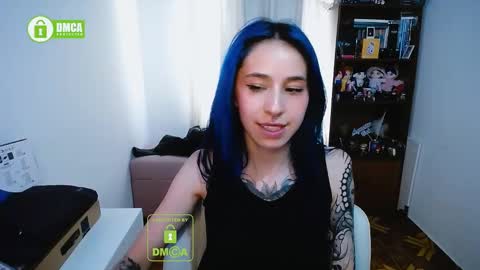 Snapshot of katara_a chatting on 12.29.24 Maca online show from 12.29.24